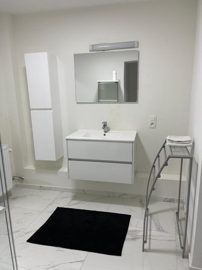 נמור Grand Studio A 5 Minutes Du Centre מראה חיצוני תמונה
